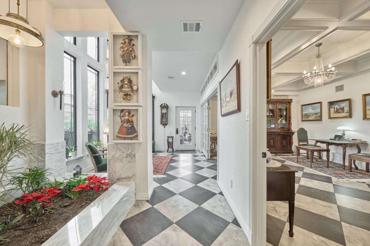 Villa With 8 Bedrooms And Heated Swimming Pool Хьюстон Экстерьер фото